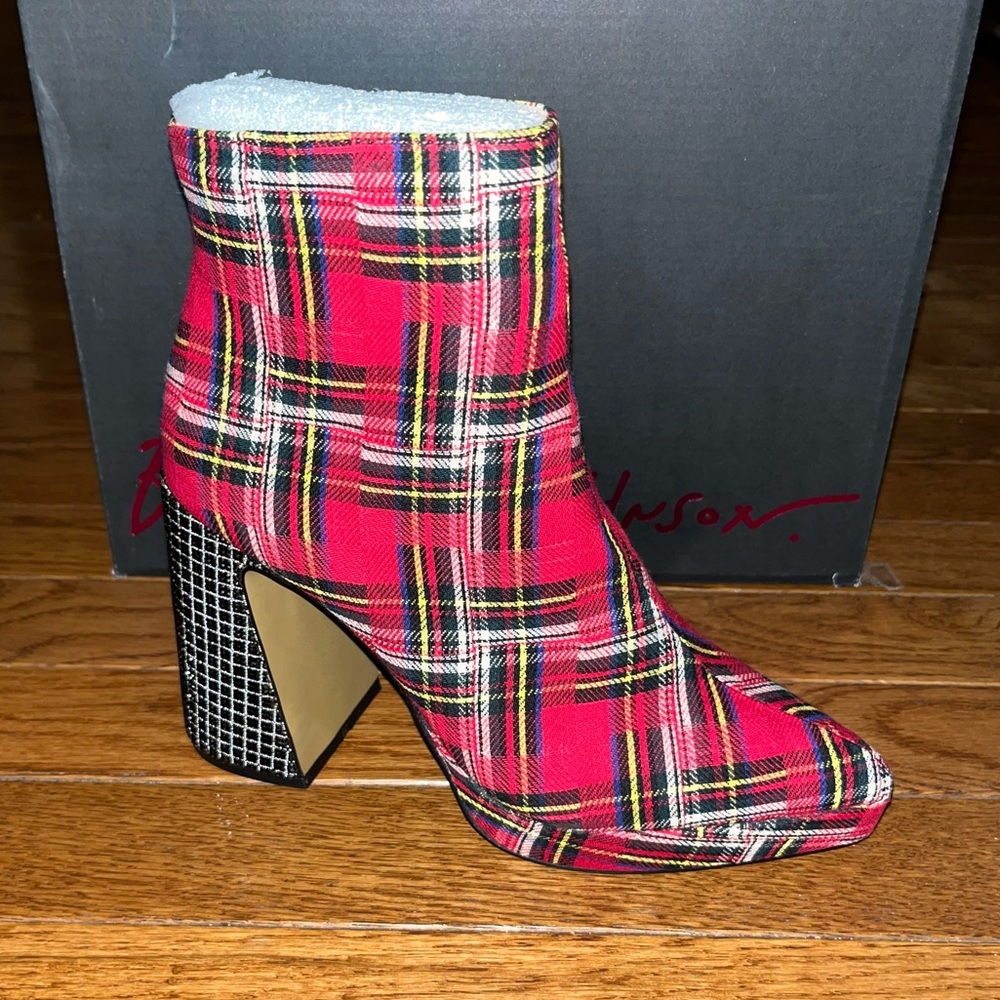 Betsy Johnson Raylan Heel Booties Red Plaid & Black Rhinestones Women’s 5.5